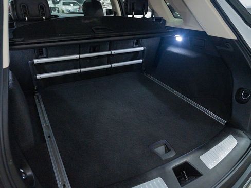 Used 2018 Cadillac XT5 Premium Luxury w/ Driver Assist Package image 26