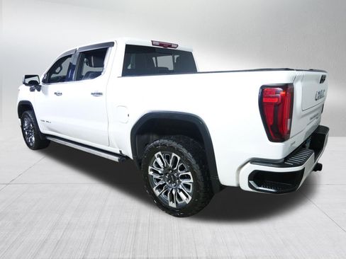Used 2023 GMC Sierra 1500 Denali Ultimate AWD/4WD image 5