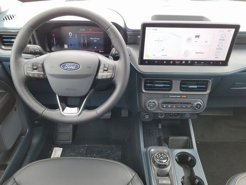 New 2025 Ford Maverick Lobo image 9