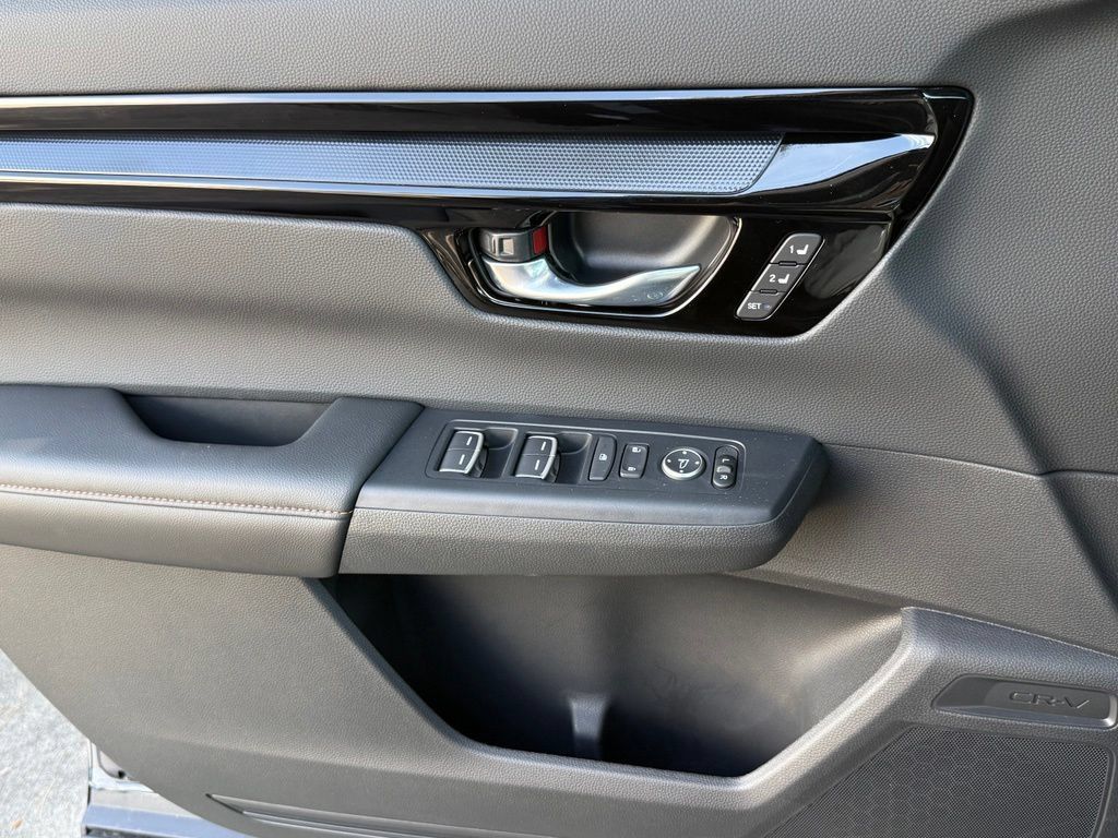 Certified 2026 Honda CR-V Sport Touring image 29
