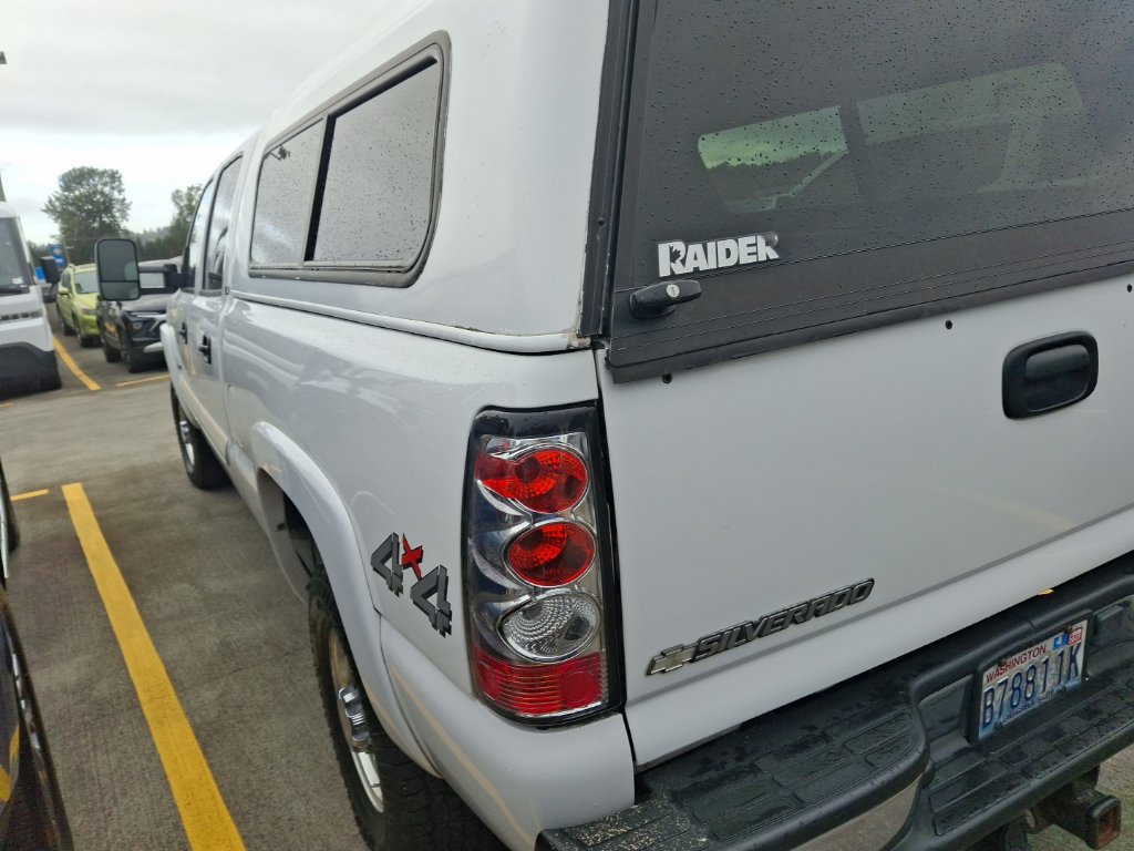 Used 2003 Chevrolet Silverado 1500 LS AWD/4WD image 8