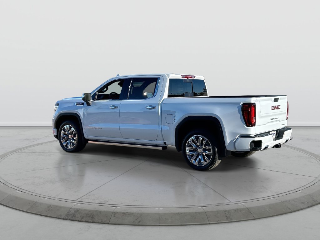 Used 2026 GMC Sierra 1500 Denali AWD/4WD image 6