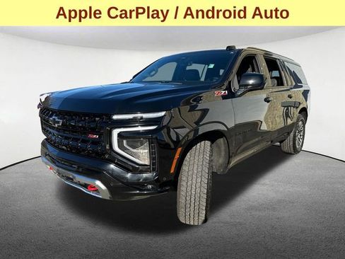 Used 2025 Chevrolet Suburban Z71 AWD/4WD image 5
