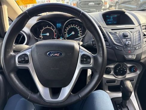 Used 2014 Ford Fiesta SE image 10