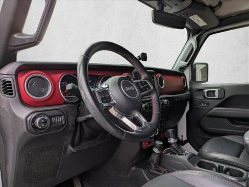 Used 2020 Jeep Gladiator Rubicon image 9