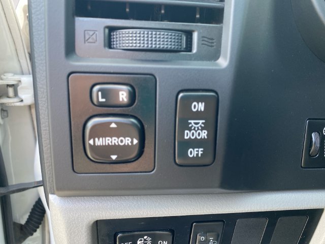 Used 2013 Toyota Tundra 2WD Regular Cab Long Bed image 19