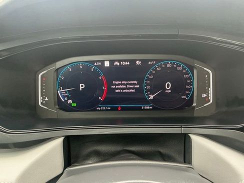 Used 2024 Volkswagen Taos SEL image 23