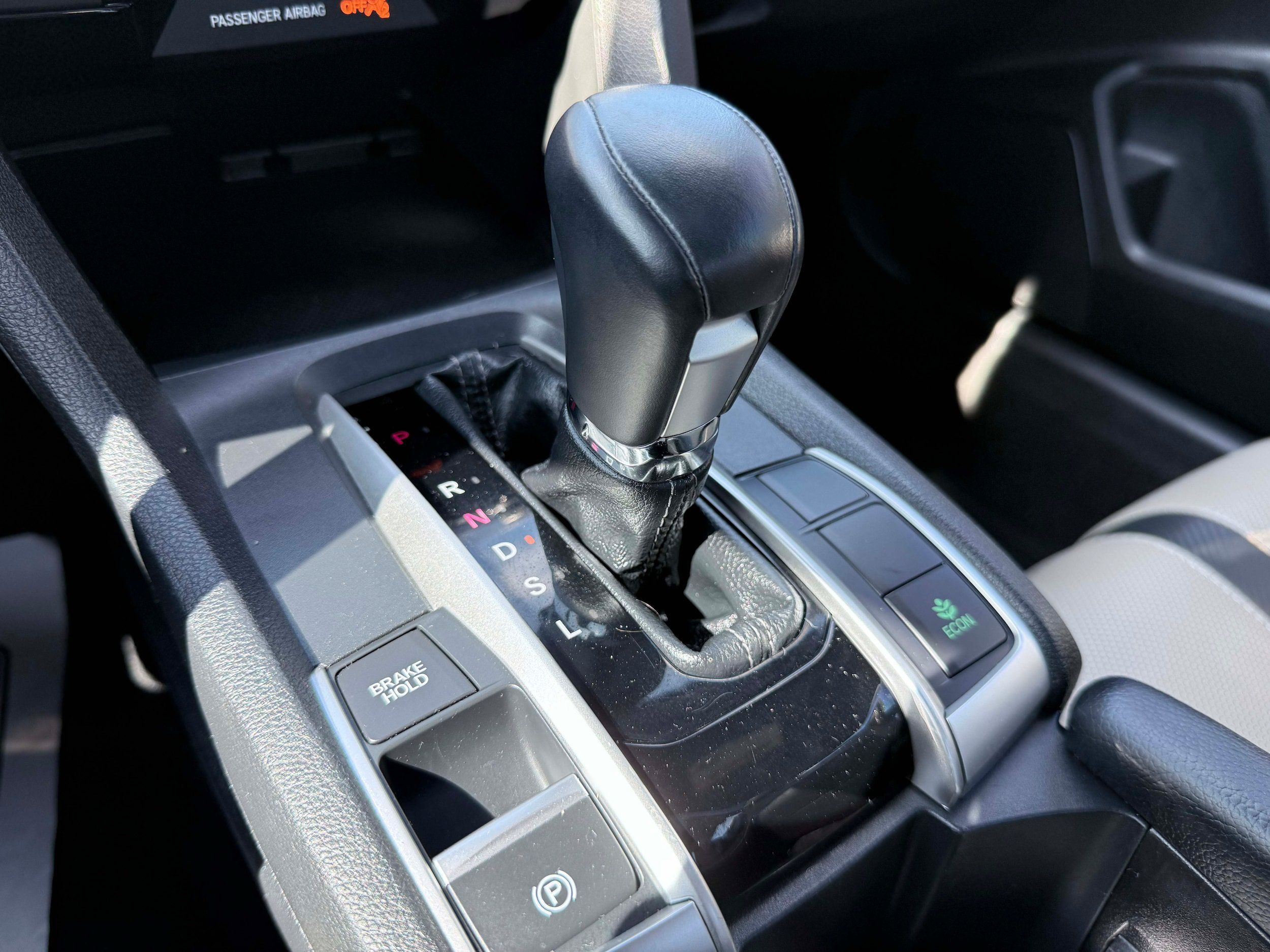 Used 2017 Honda Civic Touring image 22