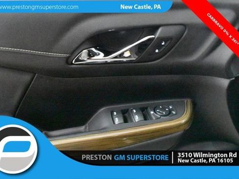 Certified 2023 GMC Acadia SLE w/ LPO, Floor Liner Package image 19