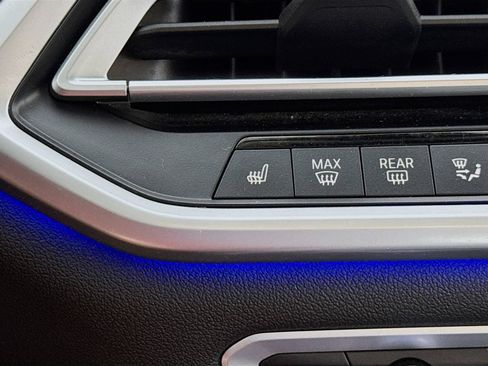 Used 2020 BMW X7 xDrive40i w/ Premium Package image 5