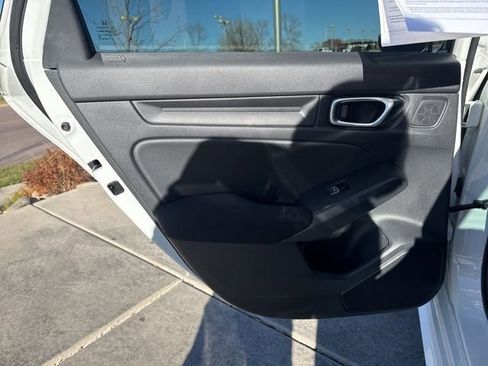 Used 2024 Honda Civic Sport image 14