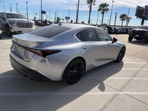 Used 2021 Lexus IS 300 image 8