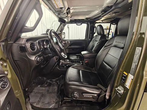 Used 2022 Jeep Gladiator Overland w/ Popular Equipment Package AWD/4WD image 28