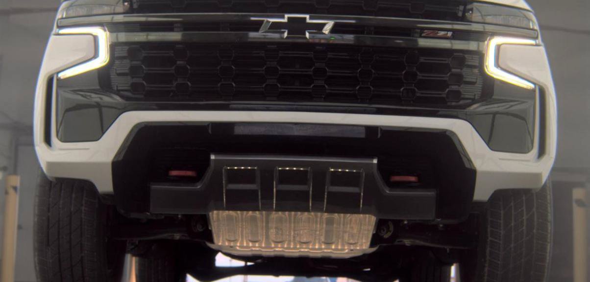 Used 2021 Chevrolet Tahoe Z71 w/ Rear Media and Nav Package AWD/4WD image 3