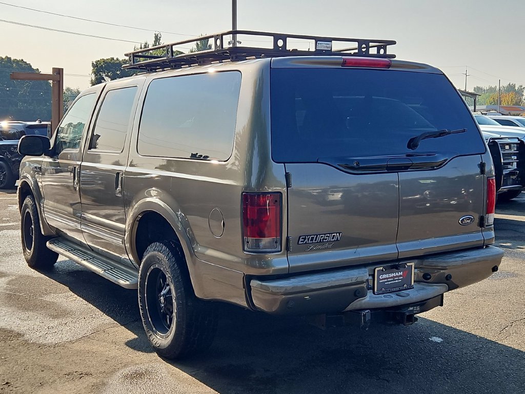 Used 2005 Ford Excursion Limited AWD/4WD image 5