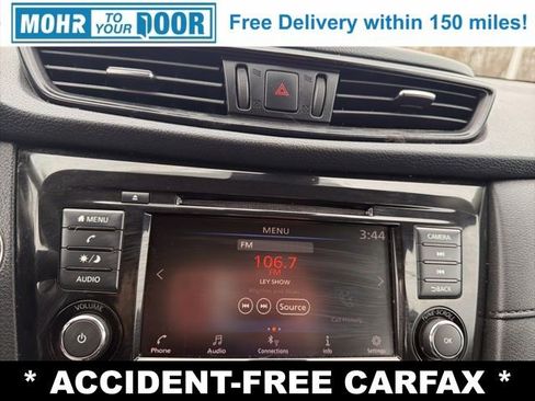 Used 2020 Nissan Rogue SV image 19