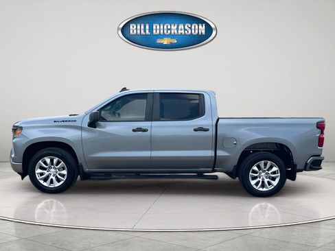 Used 2023 Chevrolet Silverado 1500 Custom w/ LPO, Dark Essentials Package RWD image 4