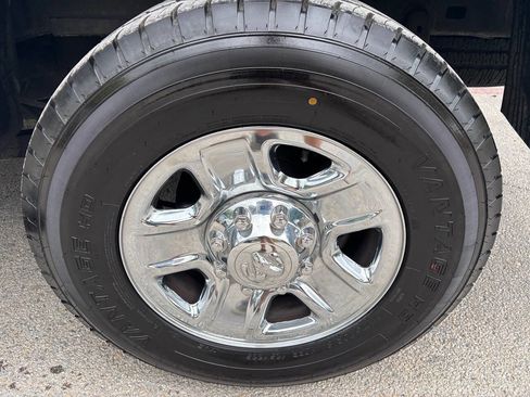 Used 2016 RAM 2500 Tradesman w/ Chrome Appearance Group image 21