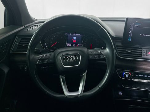 Used 2021 Audi Q5 2.0T Premium w/ Convenience Package image 17