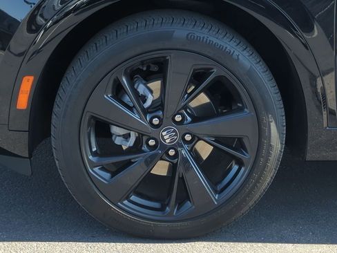 Used 2025 Buick Envision Sport Touring image 33