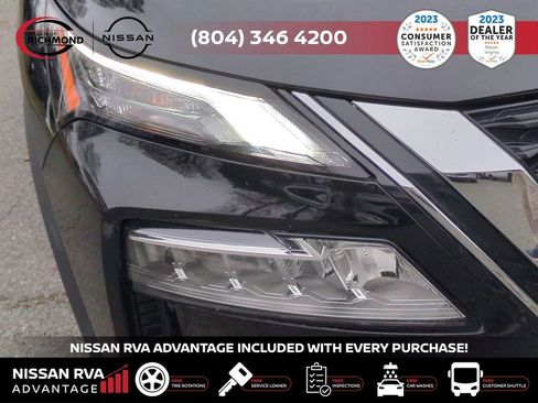 Used 2022 Nissan Rogue SV image 11