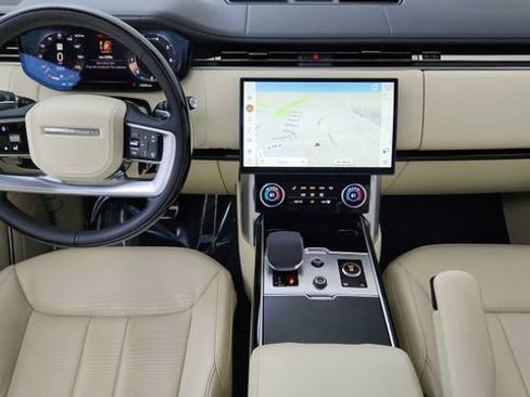 Used 2023 Land Rover Range Rover SE AWD/4WD image 34
