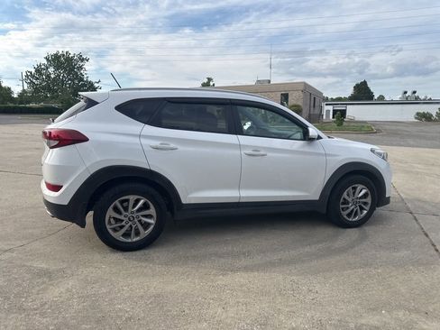 Used 2016 Hyundai Tucson Eco image 8