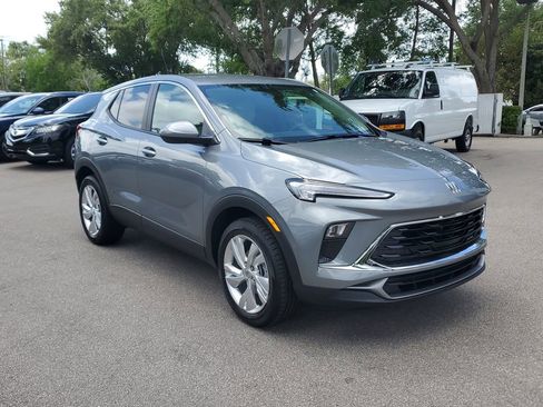 Certified 2026 Buick Encore GX Preferred w/ Comfort Package image 8