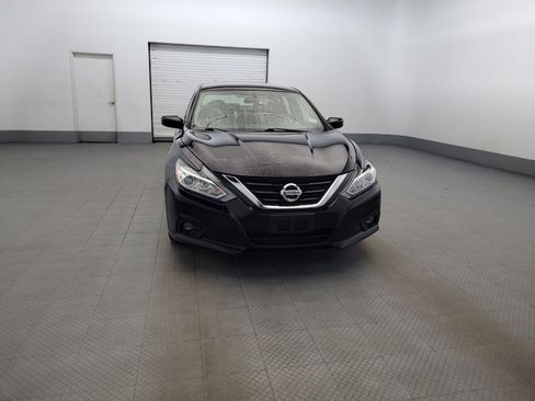 Used 2018 Nissan Altima 2.5 SV FWD image 14