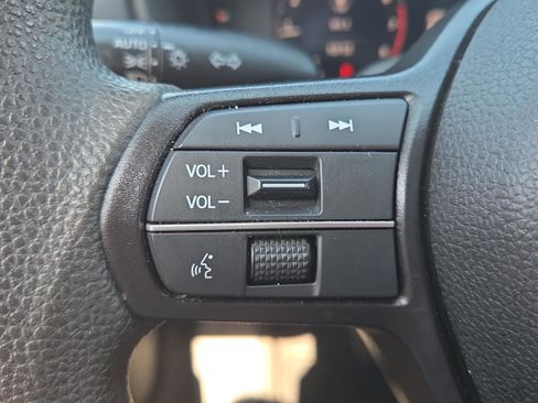 Used 2023 Honda Accord EX image 24