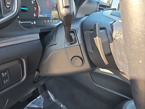 Used 2021 Ford Explorer Limited w/ Equipment Group 301A image 24