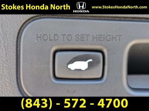 Certified 2025 Honda Pilot EX-L image 16