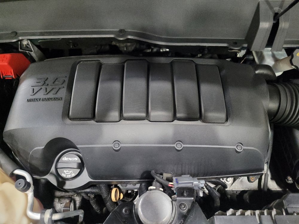 Used 2015 GMC Acadia SLE FWD image 30