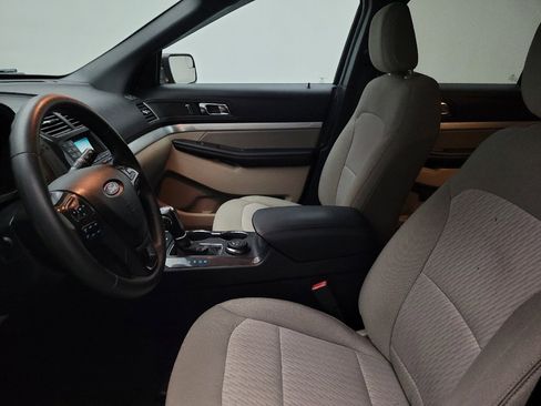 Used 2018 Ford Explorer 4WD image 17
