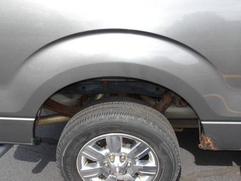 Used 2011 Ford F150 XLT w/ XLT Chrome Pkg RWD image 12