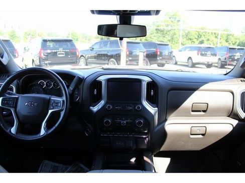 Used 2019 Chevrolet Silverado 1500 RST AWD/4WD image 22