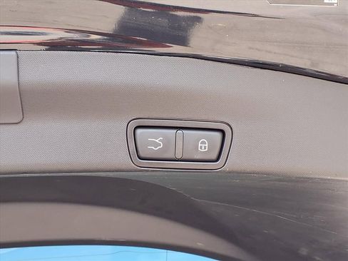 Used 2023 Alfa Romeo Stelvio Veloce image 19