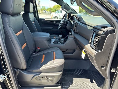 New 2026 GMC Sierra 1500 AT4 w/ AT4 Premium Package image 15