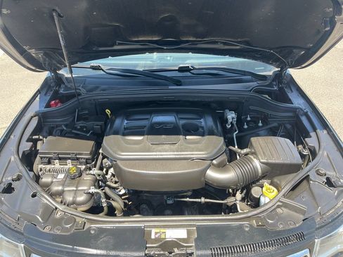 Used 2021 Jeep Grand Cherokee Limited AWD/4WD image 11