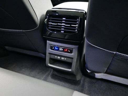 Used 2023 Volkswagen ID.4 Pro S Plus image 35