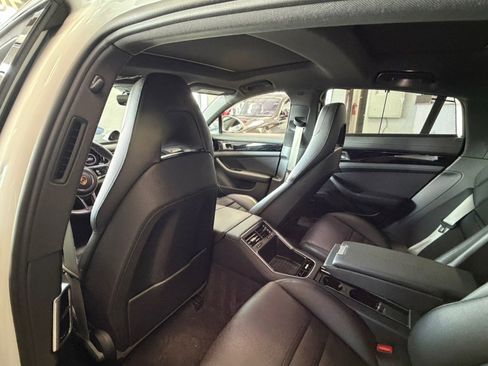 Used 2018 Porsche Panamera 4 AWD/4WD image 24