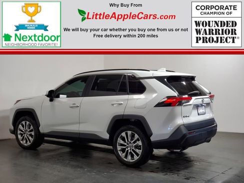 Used 2023 Toyota RAV4 XLE Premium image 26