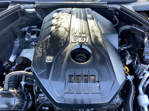 Used 2023 Genesis G70 2.0T w/ Sport Prestige Package image 37