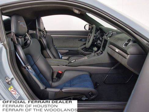 Used 2024 Porsche 718 Cayman GT4 RS image 16