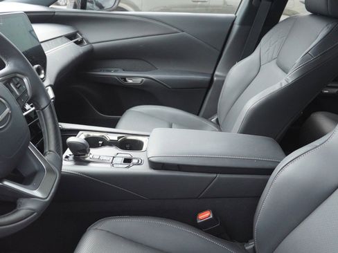 Used 2023 Lexus RX 350 Premium w/ Cold Area Package FWD image 8