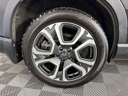 Used 2024 Subaru Ascent Limited image 30