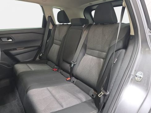 Used 2025 Nissan Rogue SV AWD/4WD image 13