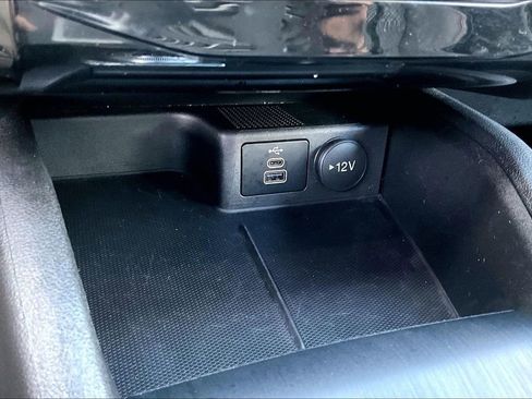 Used 2024 Ford Escape ST-Line w/ Tech Pack #1 FWD image 15