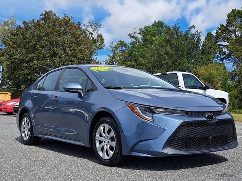 Used 2022 Toyota Corolla LE image 36