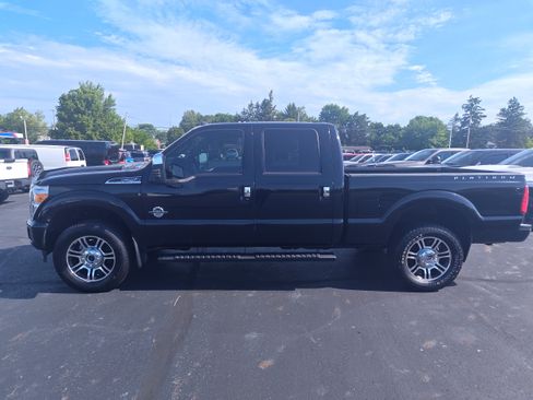 Used 2016 Ford F250 Platinum w/ Platinum Package AWD/4WD image 1